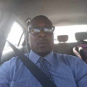 Meet your Posher, Gregory